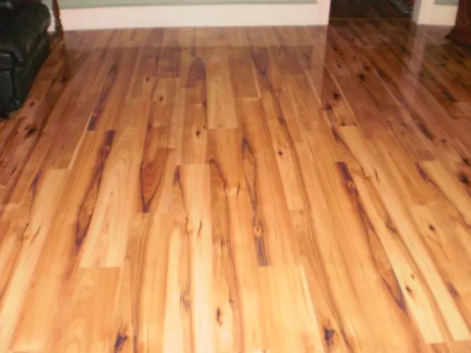 This Is A Winner Ll Flooring, 12mm Heard County Hickory High Gloss Laminate Flooring