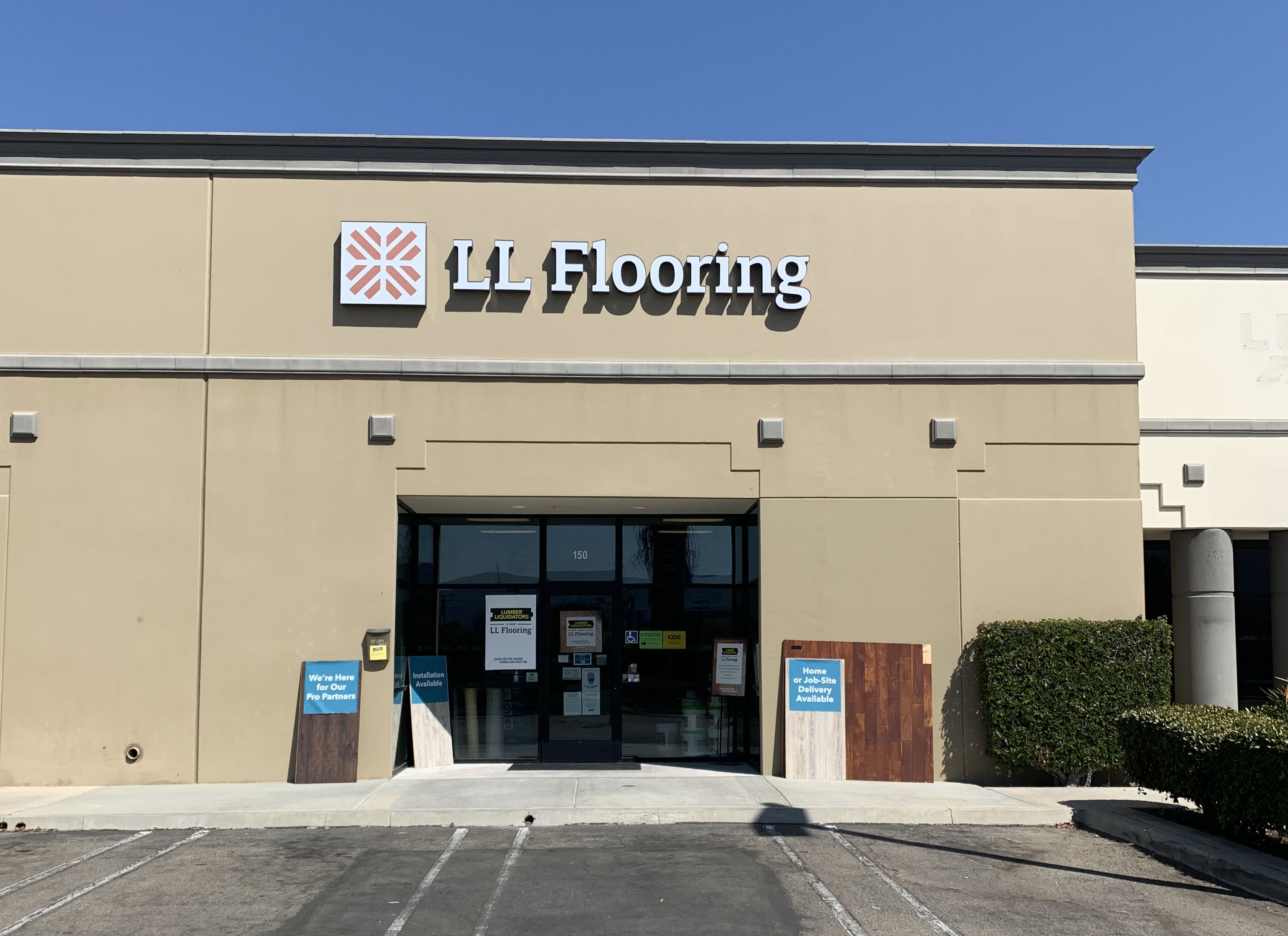 LL Flooring (Lumber Liquidators) #1332 - San Marcos | 860 Los Vallecitos  Boulevard